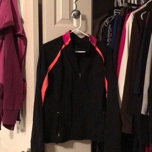 Black gap fit zip up jacket